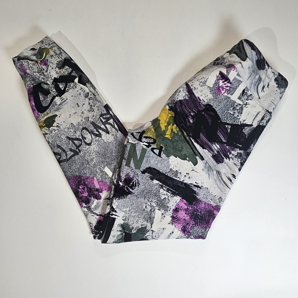 Calvin Klein Leggings Womens Small Grey Pink Black Graffiti Print Perfomance